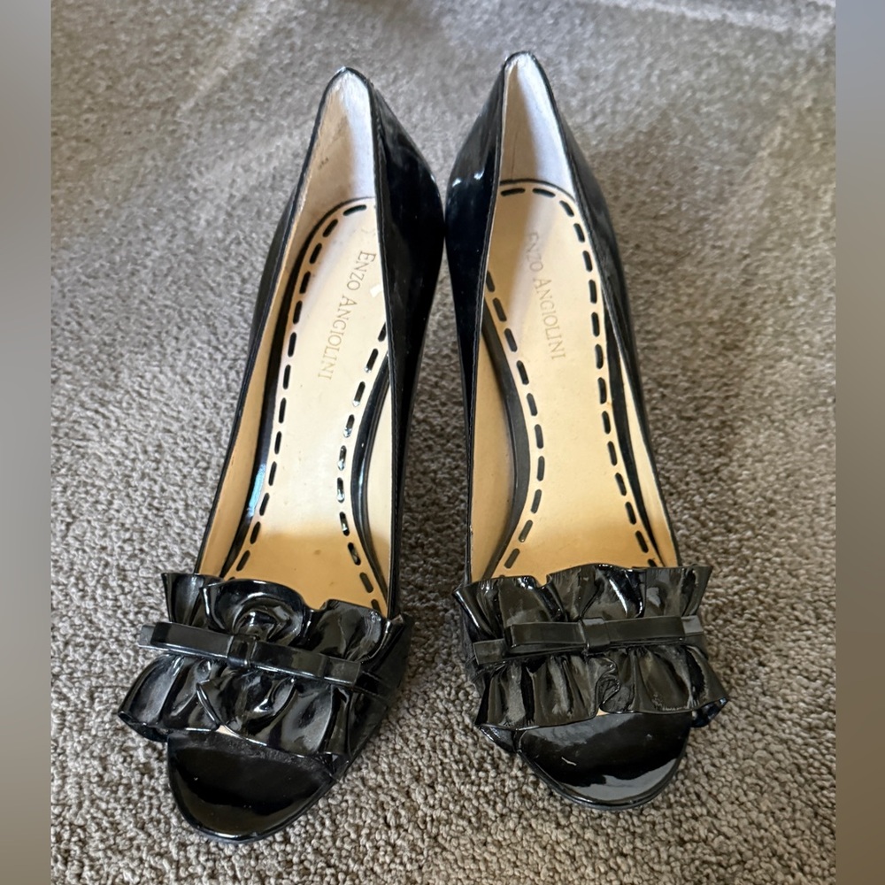 Enzo Angiolini Glossy Black Ruffle Heels